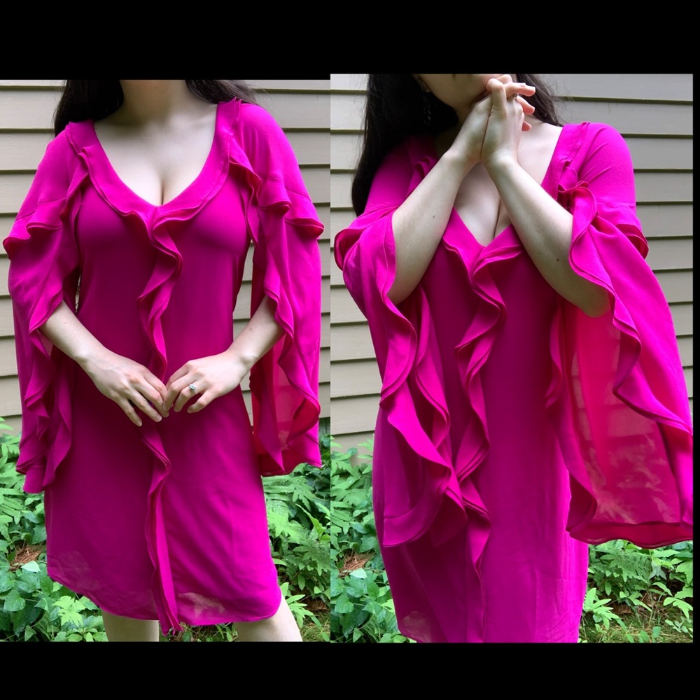 💖 NWOT magenta dress with flutter sleeves 💖